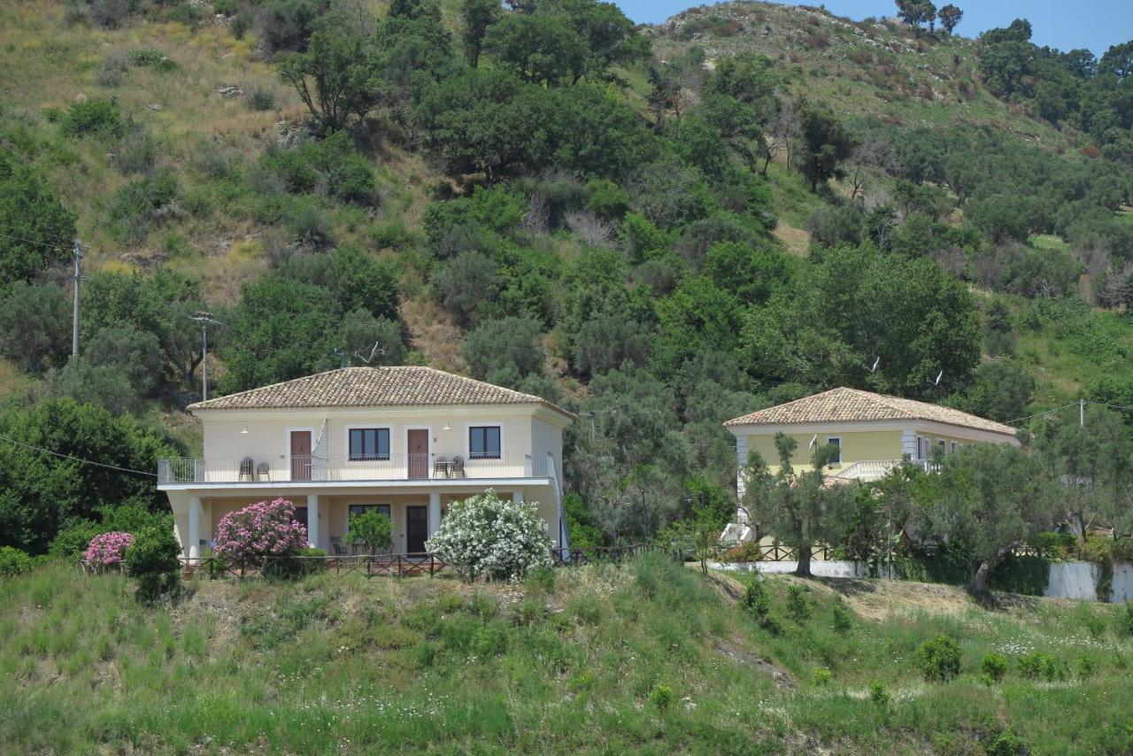 Tenuta Agrituristica Castellesi Squillace Eksteriør billede